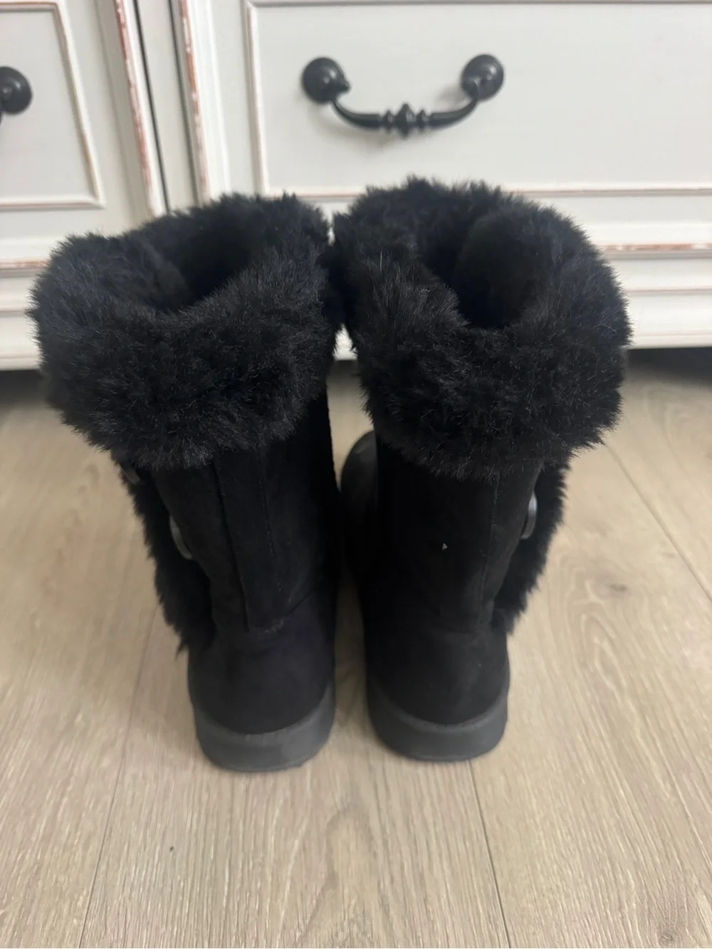 Kohl's Black Faux Fur Winter Boots with Button Accent